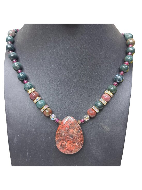 Estate Jewelry - Vintage Jasper Adventurine Garnet Beaded Necklace Teardrop Pendant Statement 25"